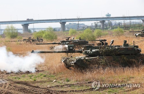 L'armée de terre sud-coréenne envisage d'acquérir une centaine de K-2  - ảnh 1